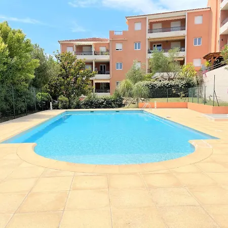 Imperia Saint Raphael Yourhosthelper Saint-Raphael (Var)