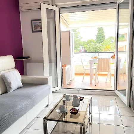 Imperia Saint Raphael Yourhosthelper Apartment Saint-Raphael (Var)
